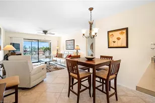 11170 Caravel Cir, Fort Myers, FL 33908 - Photo 12