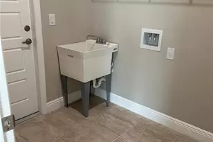 125 Bethlehem Pl, Labelle, FL 33935 - Photo 4