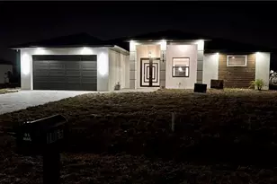 1015 Agnes Ave, Lehigh Acres, FL 33971 - Photo 2