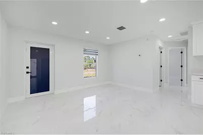 1120 Ravenswood St E, Lehigh Acres, FL 33974 - Photo 10