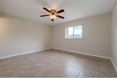 633 SE 12th Ct #B, Cape Coral, FL 33990 - Photo 14