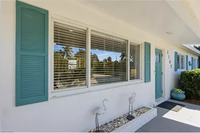 1105 Christopher Ct, Naples, FL 34104 - Photo 48