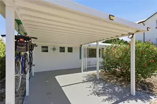 1105 Christopher Ct, Naples, FL 34104 - Photo 34