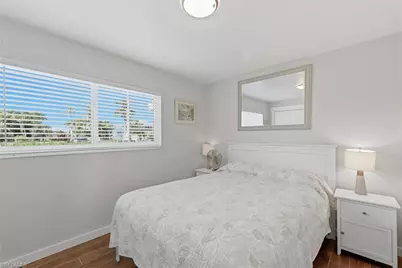 1105 Christopher Ct, Naples, FL 34104 - Photo 38