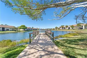 8625 Charter Club Cir, Fort Myers, FL 33919 - Photo 32