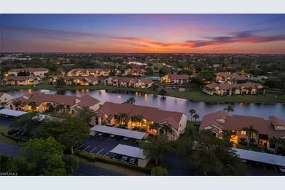 8625 Charter Club Cir #6, Fort Myers, FL 33919 - Photo 2