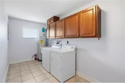 405 Tower Dr, Cape Coral, FL 33904 - Photo 24