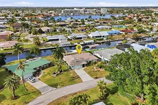 405 Tower Dr, Cape Coral, FL 33904 - Photo 36