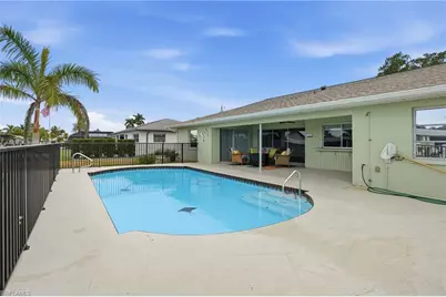 405 Tower Dr, Cape Coral, FL 33904 - Photo 30