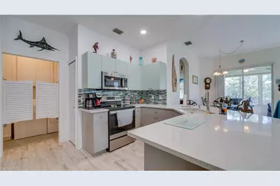 3181 Matecumbe Key Rd #4, Punta Gorda, FL 33955 - Photo 14