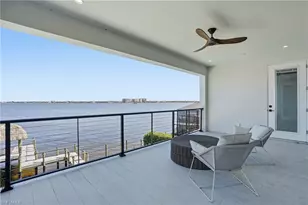 5735 Riverside Dr, Cape Coral, FL 33904 - Photo 32