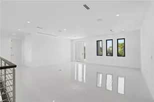 5735 Riverside Dr, Cape Coral, FL 33904 - Photo 22