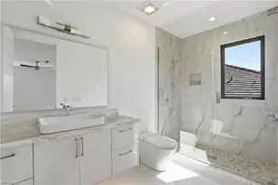 5735 Riverside Dr, Cape Coral, FL 33904 - Photo 36