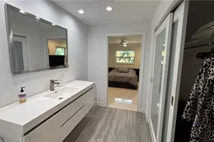 1357 Kingswood Ct, Fort Myers, FL 33919 - Photo 16