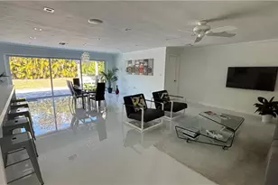 1357 Kingswood Ct, Fort Myers, FL 33919 - Photo 6