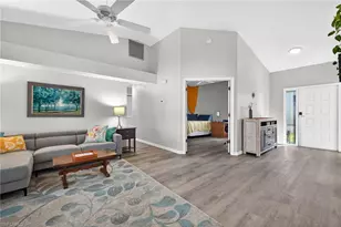 13171 Regent Cir, Fort Myers, FL 33966 - Photo 10