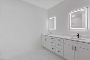 4306 NW 35th St, Cape Coral, FL 33993 - Photo 18