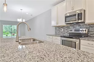 4390 Dutchess Park Rd, Fort Myers, FL 33916 - Photo 6