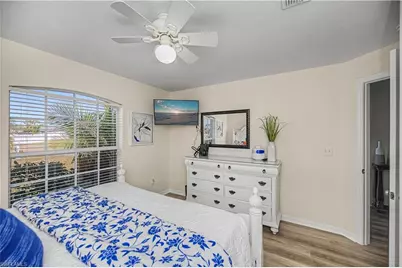 1814 SW 22nd Ter, Cape Coral, FL 33991 - Photo 14