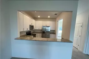 14212 Pine Lodge Ln, Fort Myers, FL 33913 - Photo 4