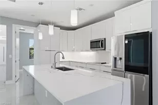 4903 Lee Cir N, Lehigh Acres, FL 33971 - Photo 12