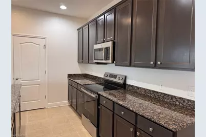 12 SW 22nd Ave, Cape Coral, FL 33991 - Photo 4