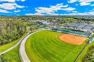 10614 Camerelle Cir N, Fort Myers, FL 33913 - Photo 26