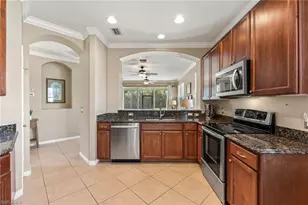 10614 Camerelle Cir N, Fort Myers, FL 33913 - Photo 6