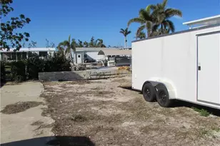 5004 Gulfgate Ln, Saint James City, FL 33956 - Photo 4