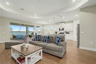 911 Stonewater Lk Ter, Cape Coral, FL 33993 - Photo 6