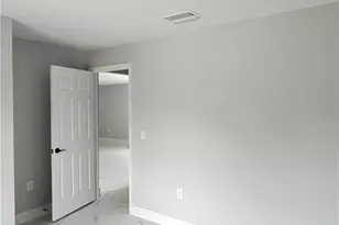 636 Eisenhower Blvd, Lehigh Acres, FL 33974 - Photo 8