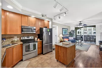 2825 Palm Beach Blvd #215, Fort Myers, FL 33916 - Photo 4