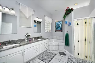 836 Worth Ave S, Lehigh Acres, FL 33974 - Photo 18