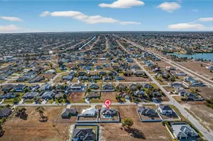 633 NW 16th Pl, Cape Coral, FL 33993 - Photo 32