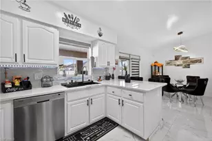 633 NW 16th Pl, Cape Coral, FL 33993 - Photo 10