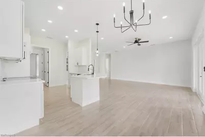 430 Mercedes Ct, Lehigh Acres, FL 33972 - Photo 14