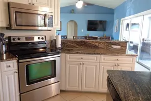 2127 SW 52nd Ln, Cape Coral, FL 33914 - Photo 14