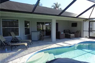 2127 SW 52nd Ln, Cape Coral, FL 33914 - Photo 8