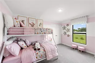 1009 NE 4th Pl, Cape Coral, FL 33909 - Photo 14