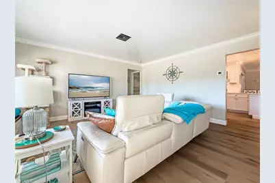 1907 SE 6th Ter, Cape Coral, FL 33990 - Photo 4