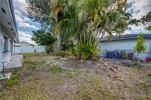 1384 Sourwood Ct, North Fort Myers, FL 33917 - Photo 42