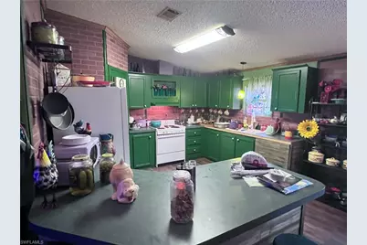 680 S Arboleda St, Clewiston, FL 33440 - Photo 10