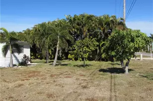 5923 Bomar Ln, Bokeelia, FL 33922 - Photo 6