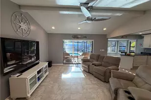 2726 SE 24th Ct, Cape Coral, FL 33904 - Photo 6