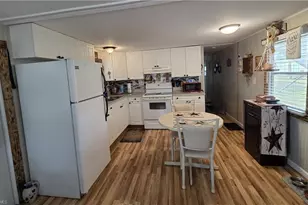 881 Homestead Dr, North Fort Myers, FL 33917 - Photo 12