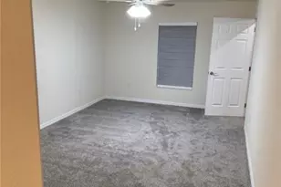 7065 Berwick Cir, Labelle, FL 33935 - Photo 6