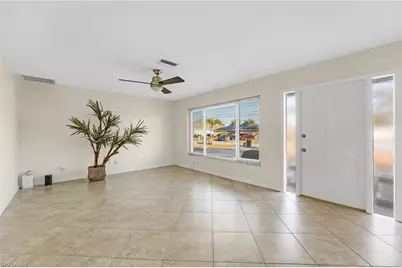 1726 SE 13th St, Cape Coral, FL 33990 - Photo 8