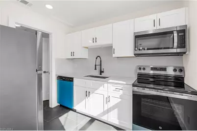 124 Andros St, Lehigh Acres, FL 33936 - Photo 4