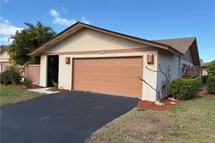 6479 Royal Woods Dr, Fort Myers, FL 33908 - Photo 14
