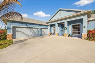 816 Palmetto Ave, Lehigh Acres, FL 33972 - Photo 2